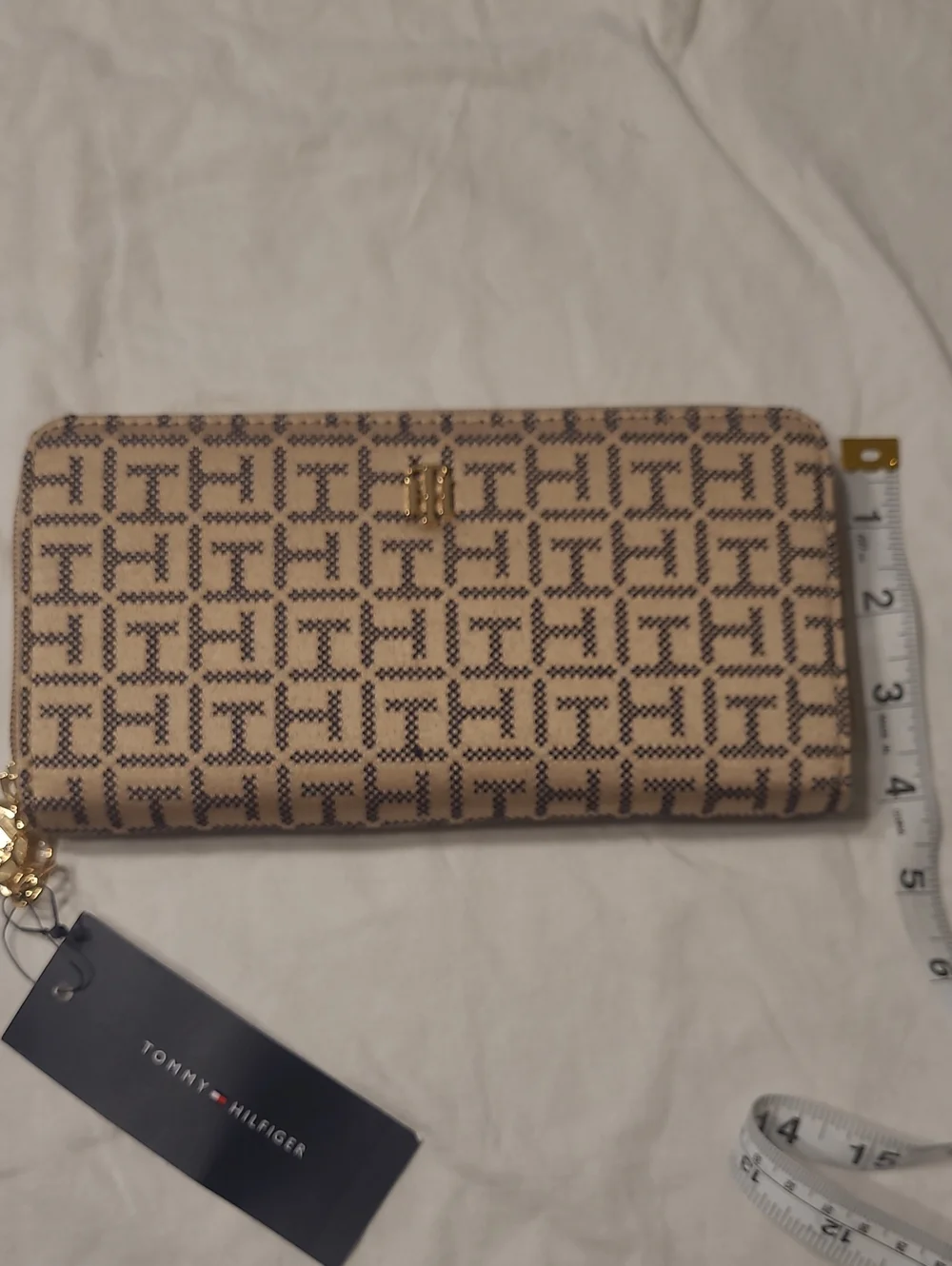 Tommy Hilfiger Beige Logo-Print Zip Wallet with Gold Hardware